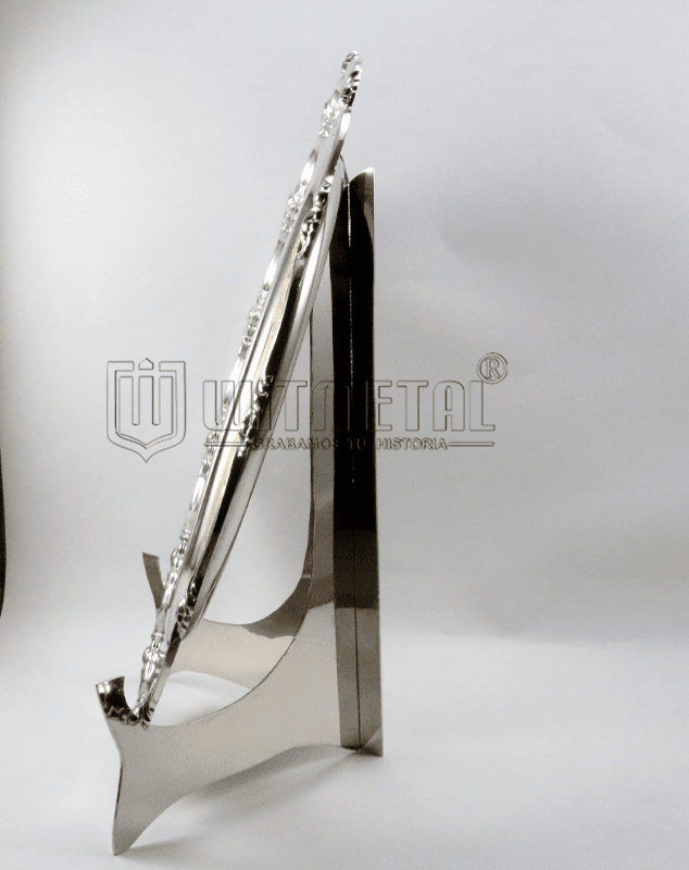 Parantes-de-metal-para-platos-recordatorios Parantes-de-metal-para-platos-recordatorios